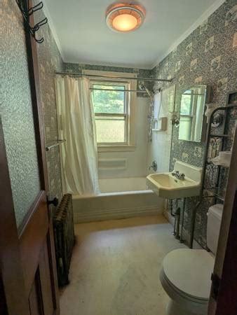 $65,000 For Sale (Model) 8x20 Custom Tiny House with Built-Ins Londonderry, <b>Vermont</b> 1 bath · 230 sq. . Montpelier vermont craigslist